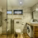 Mazursko - Komfortowe 8 Osobowe Nad Jeziorem, Balia Lub Sauna كريتويني
