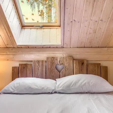 Mazursko - Komfortowe 8 Osobowe Nad Jeziorem, Balia Lub Sauna * Kretowiny