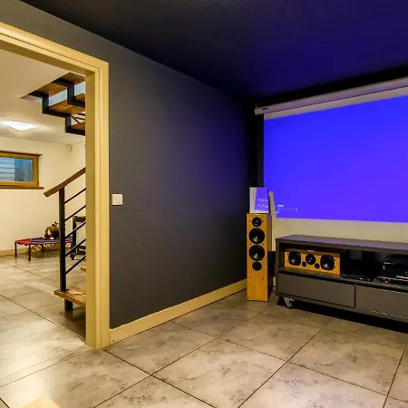 Mazursko - Komfortowe 8 Osobowe Nad Jeziorem, Balia Lub Sauna * Kretowiny