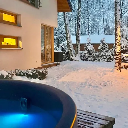 빌라 Mazursko - Komfortowe 8 Osobowe Nad Jeziorem, Balia Lub Sauna