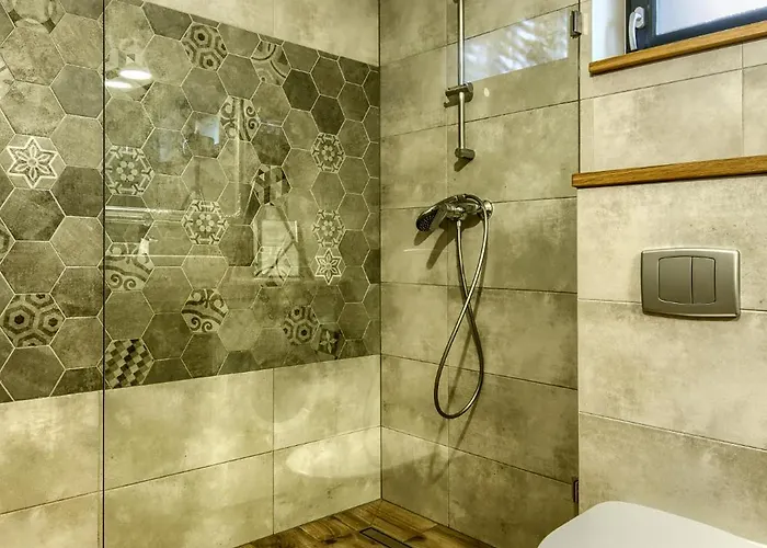 Mazursko - Komfortowe 8 Osobowe Nad Jeziorem, Balia Lub Sauna *